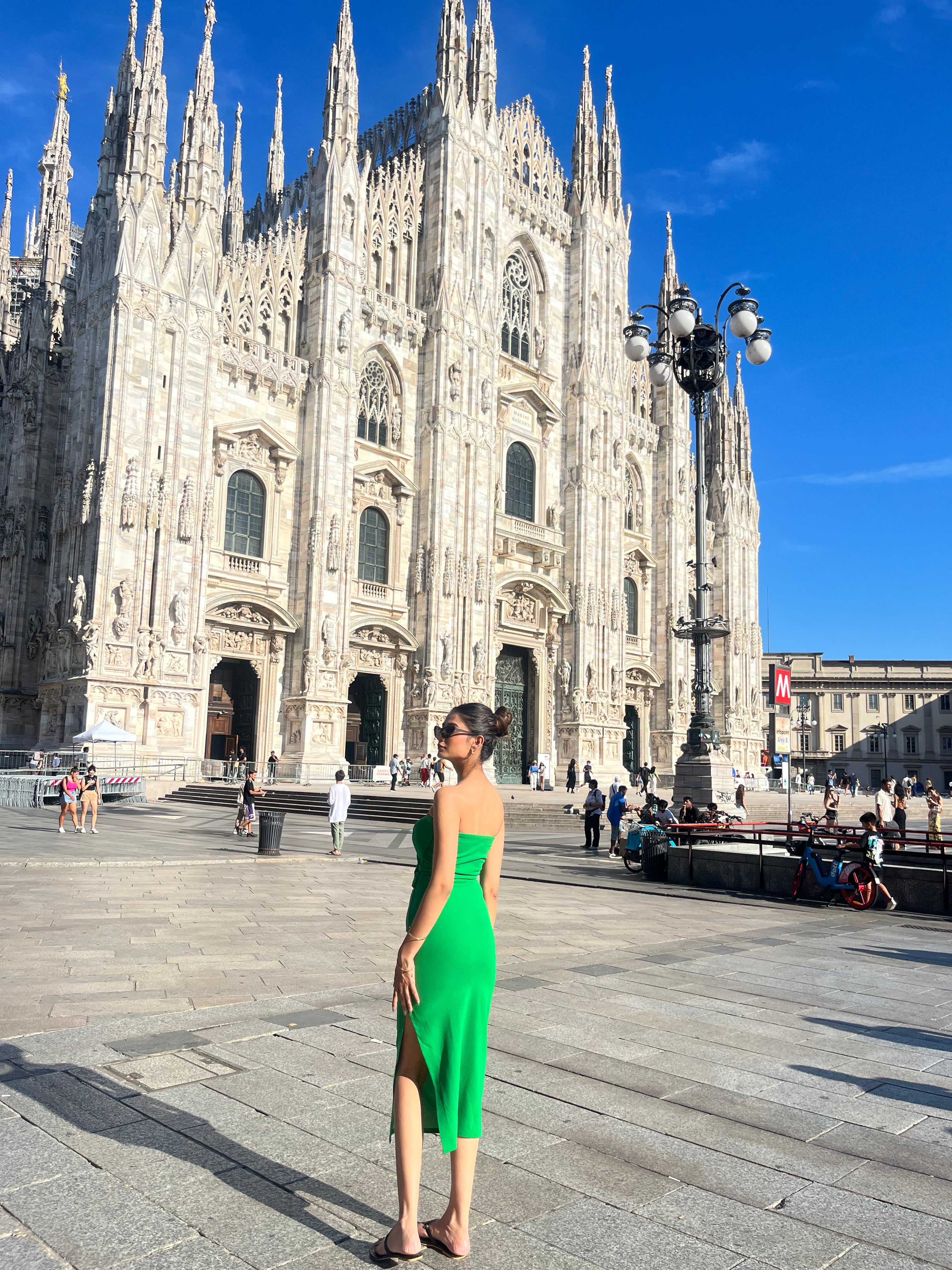 IRISH GREEN BANDAGE MIDIO DRESS