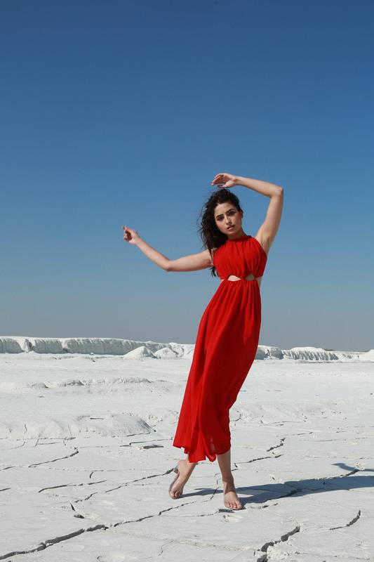 Hot RED Infinity Maxi