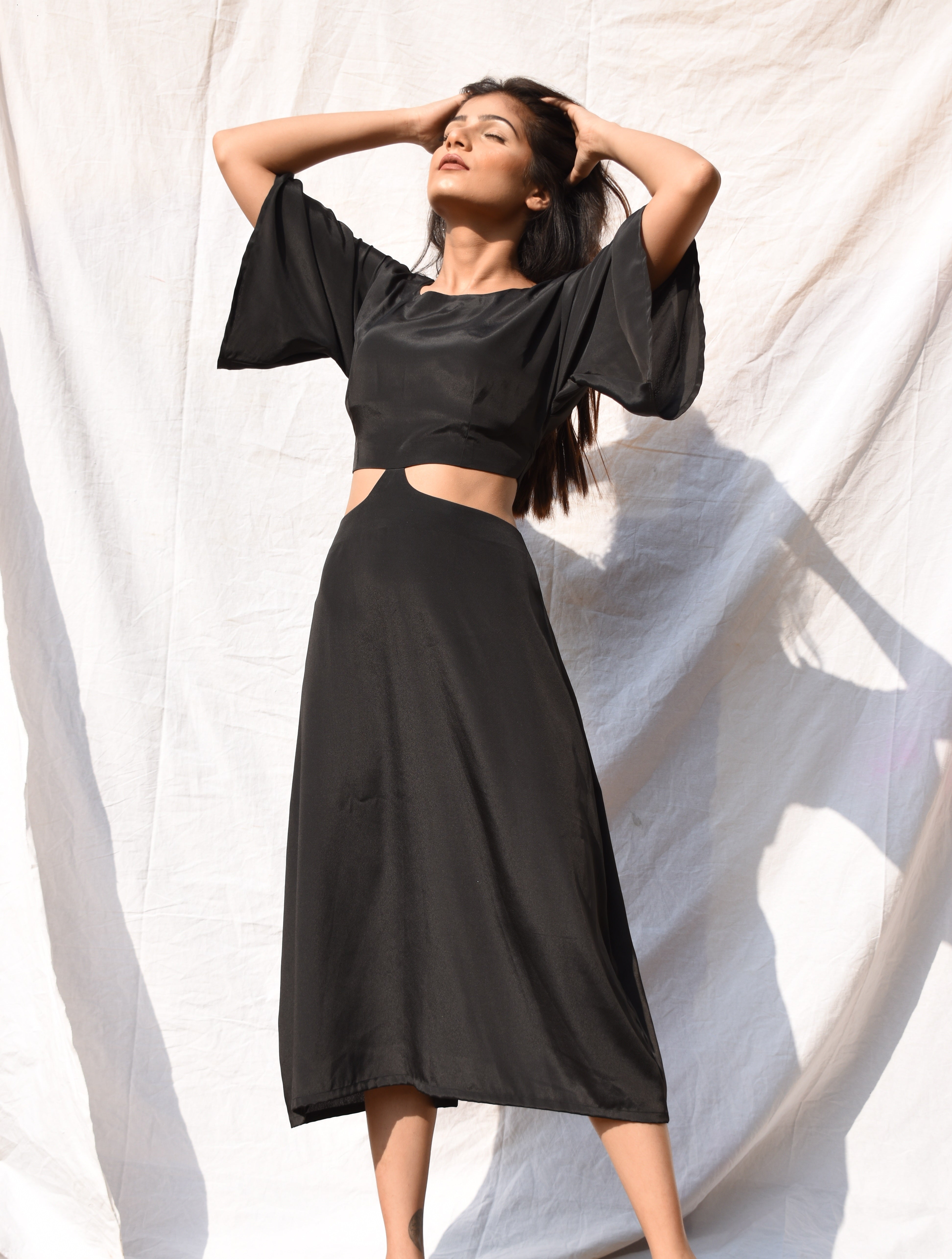 Black Satin Waist Cut-out Midl Necklinei Dress